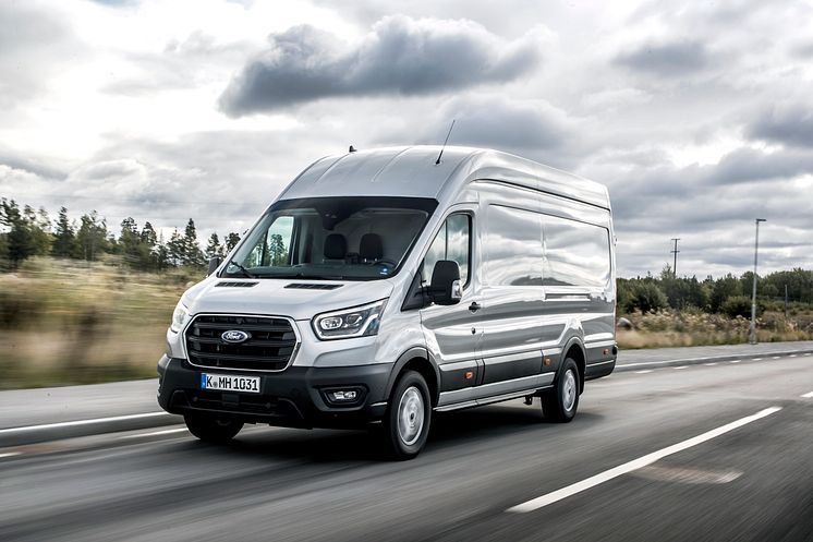 Ford Transit 2-tonns L4