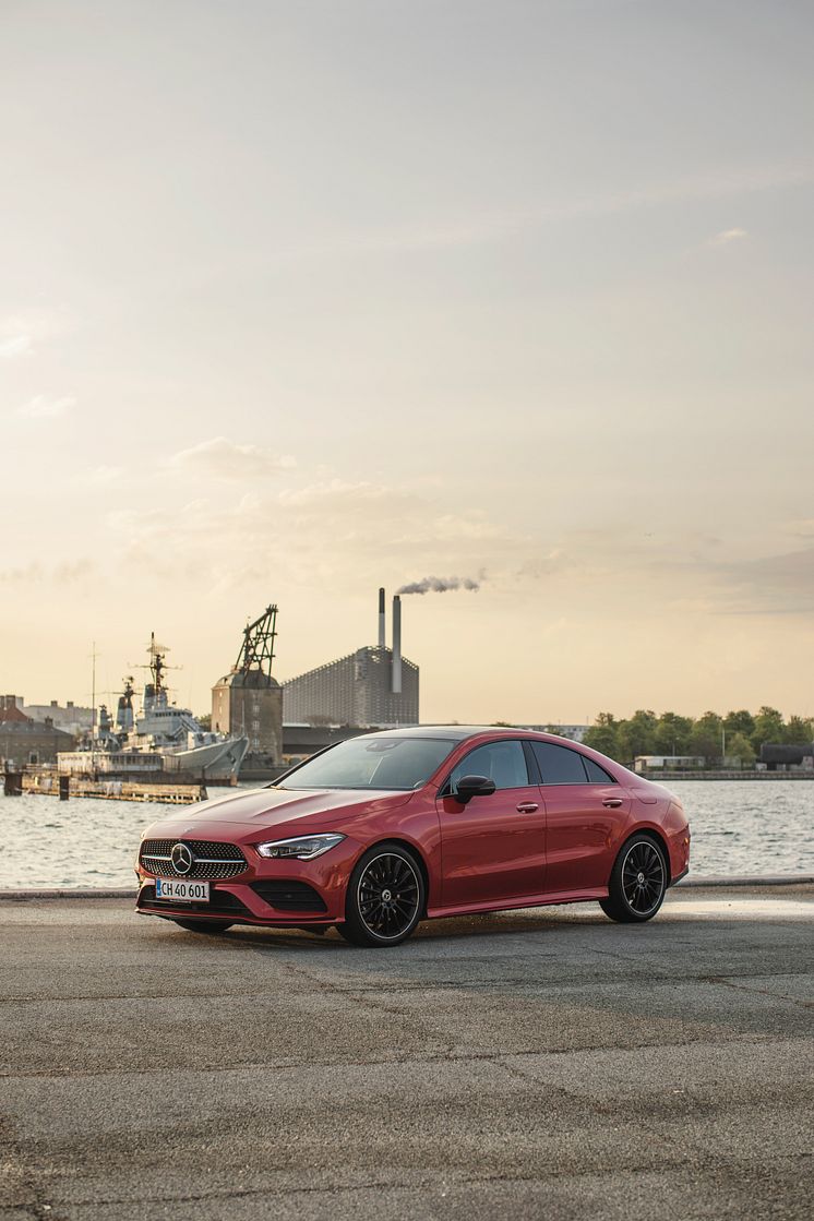 Mercedes-Benz CLA 250