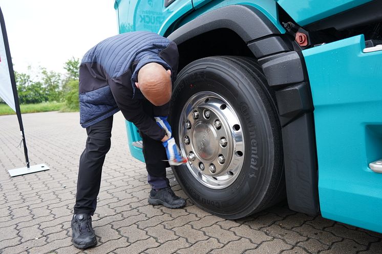 Für die richtige Bereifung der Lkw wurden die „Conti EcoPlus HS3+“-Pneus sowie die „Conti EcoPlus HD3+“-Reifen ausgewählt.