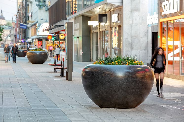 Marte planteringskärl, design Bellitalia. Drottninggatan, Stockholm