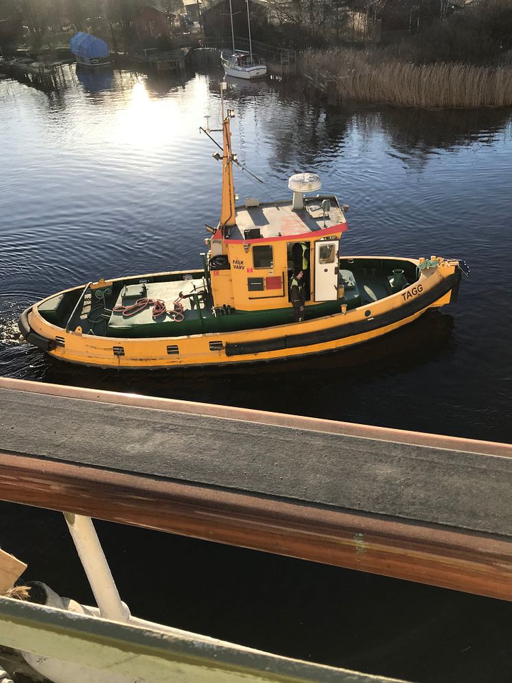 Barken Viking lämnar Falkenberg - 1