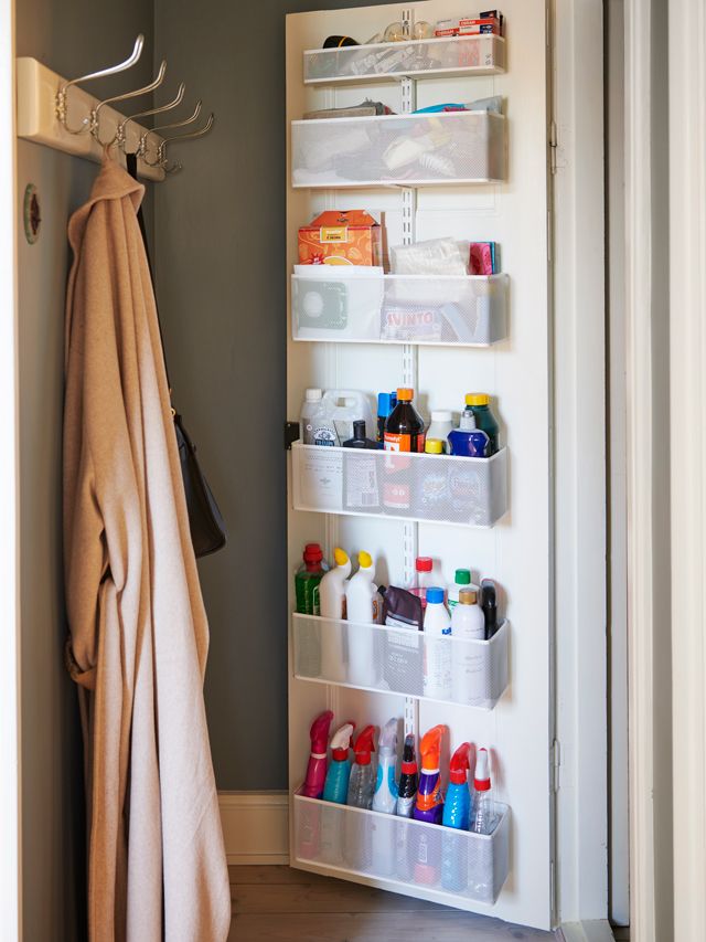 Elfa_On_door_storage_Interior_Click_in_system_415_640x853