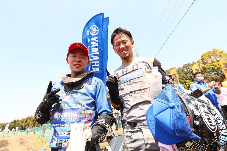 2022041105_001xx_JMX_Rd1_富田選手_渡辺選手_4000