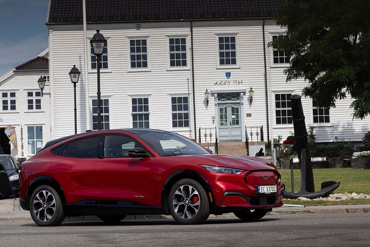 Ford Mustang Mach-E sommer 2021
