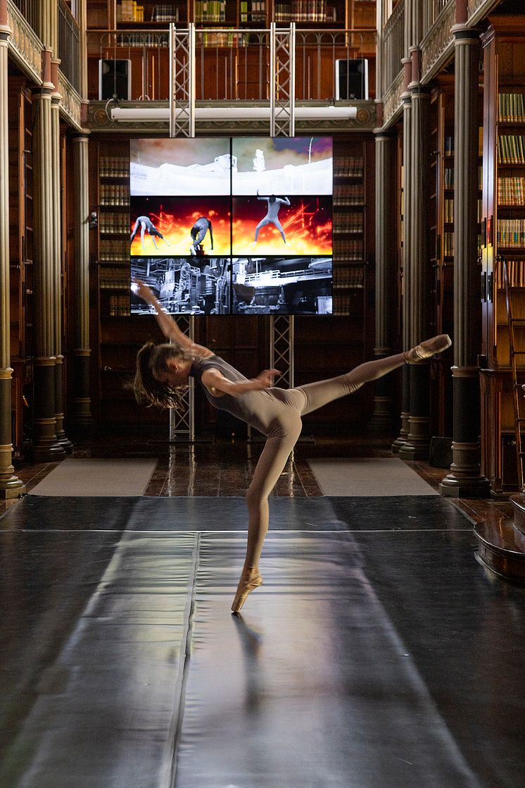 Cecilia Bengolea, Dance of the elements, 2022. 