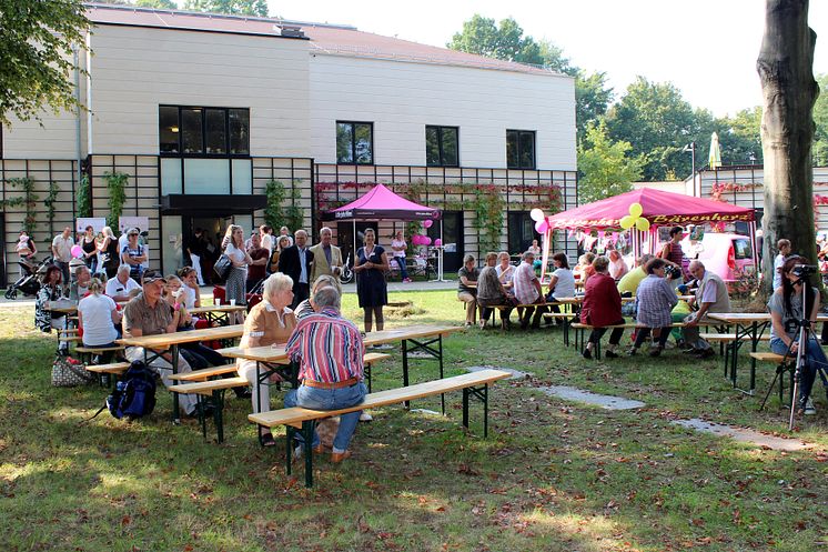 Tag der offenen Tür im Kinderhospiz: Bärenherz-Sommerfest lockt 1.000 Besucher in den Kees’schen Park