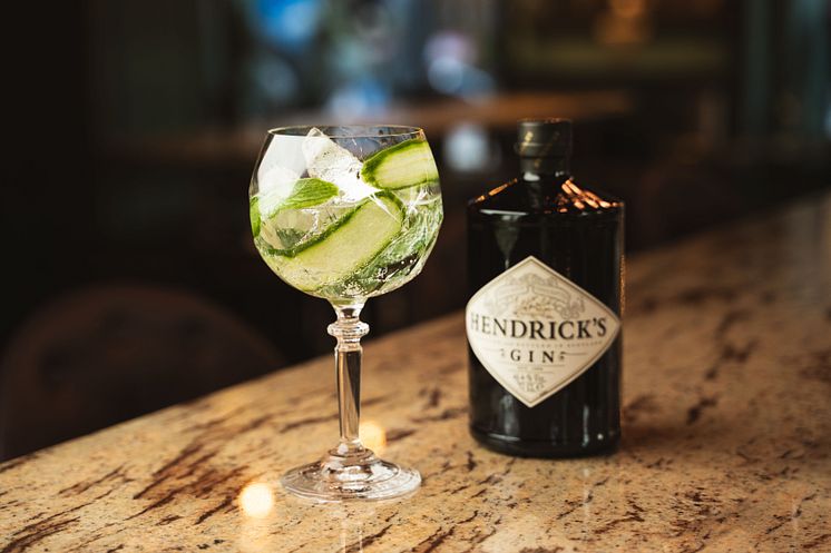 Hendricks GT med flaska