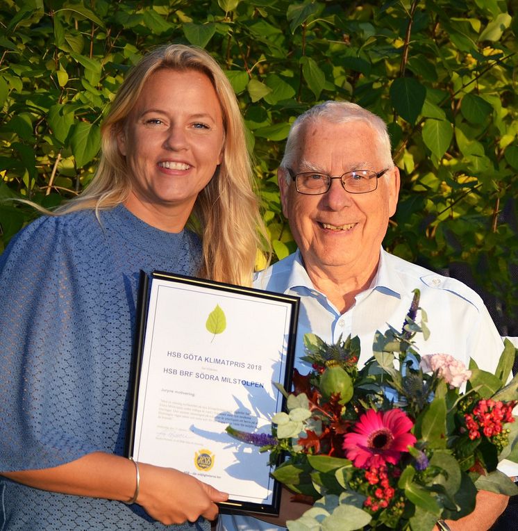 HSB brf Södra Milstolpens ordförande Bo Fogelquist tilldelas diplom för vinnare av HSB Götas Klimatpris 2018