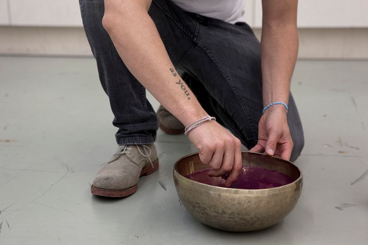 Jeppe Hein in his studio, Jeppe Hein i sin ateljé