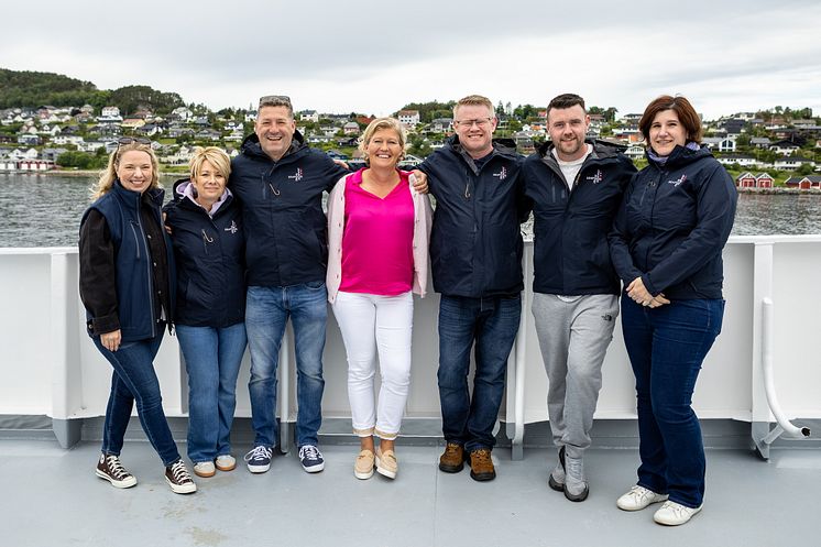 Marlen Haugland, managing director of Østerfjord with Geoff Whiteheads (Whiteheads’), Ryan Huges (Ship Deck), Andrew Crook and Josette Foster (NFFF), and Victoria Braathen and Bojana Dos Santos (NSC).jpg