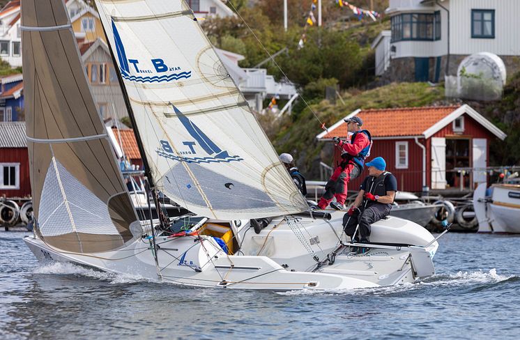 Tjörn runt 23. Startnr 306. Torkel Stillefors. Dan Ljungsvik.