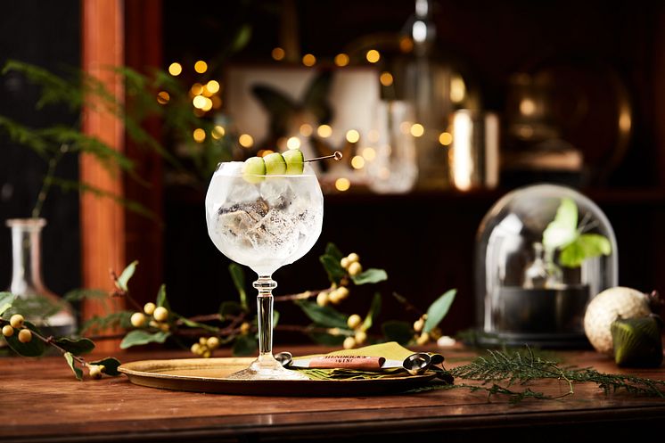 Hendrick's Gin & Tonic 1