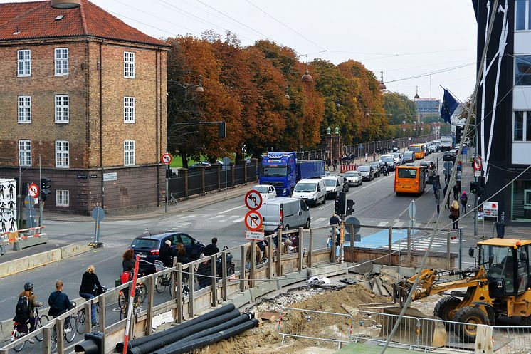 Gothersgade er en stærkt trafikbærende hovedfærdselsåre i Københavns centrum.