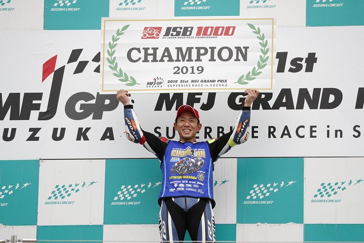 2019110404_002xx_JSB1000_Champion_4000