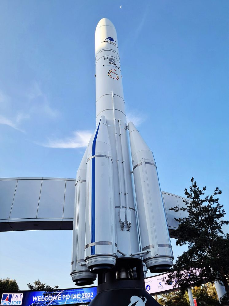 IAC2022_Ariane6_mockup