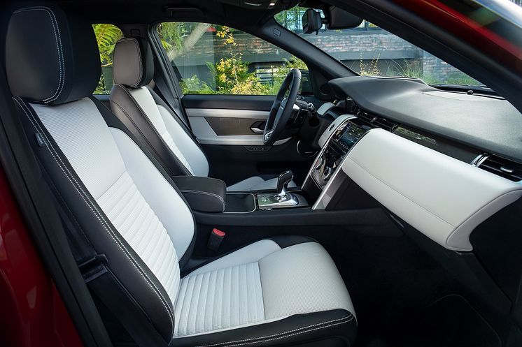 Discovery Sport interioru4