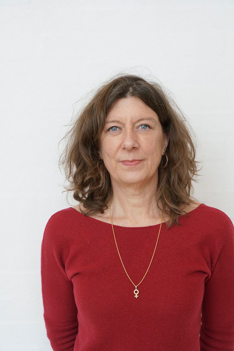 Anna seriös_1920px