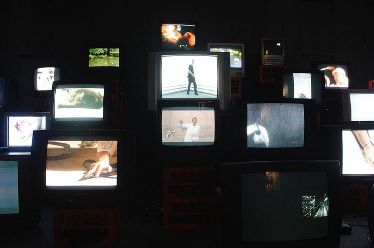 Resan till månen/A TRip to the Moon, Douglas Gordon, Pretty Much Every Video and Film Work From About 1992 Until Now. To Be Seen On Monitors, Some With Headphones, Others Run Silently and All Simultaneously, 1992-. 