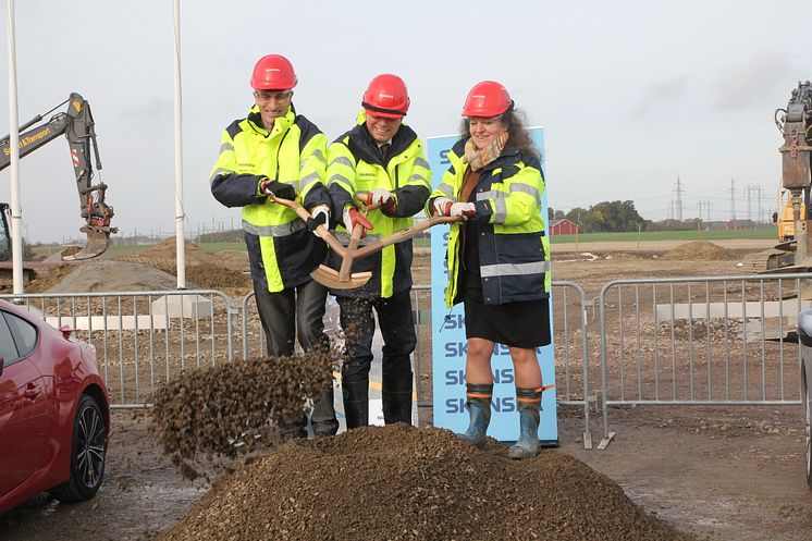 Första spadtaget för Subarus nya huvudkontor taget