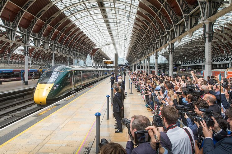 Queen names Hitachi Intercity Express Train