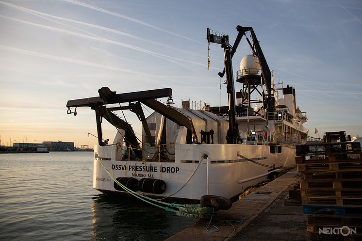 Hi-res image - Inmarsat - Nekton research vessel Pressure Drop in Barcelona