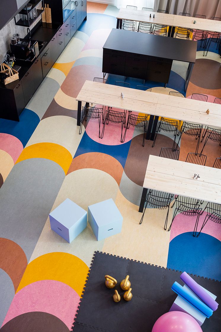 Avinode Group Gothenburg Office – Forbo Marmoleum_01