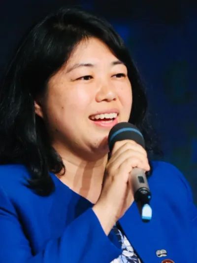 Xiaojun Grace Wang _Talar på Järvsö Summit