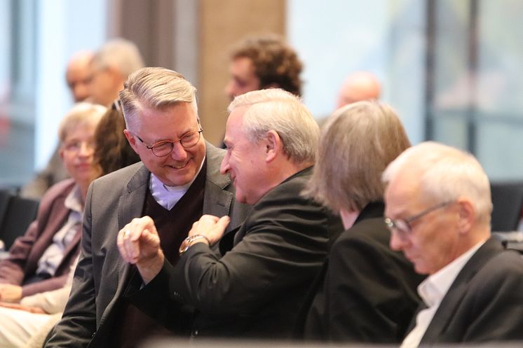 Worüber man schweigen muss  Privatdozent Pfarrer Dr. Marc Röbel lehrt jetzt an Uni Vechta 