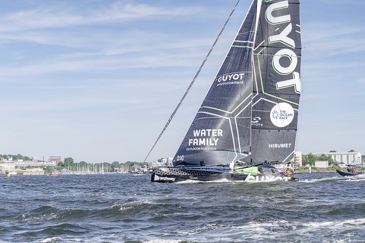 TheOceanRaceKielFlyBy Guyot (c) Kiel-Marketing Nick Hanke