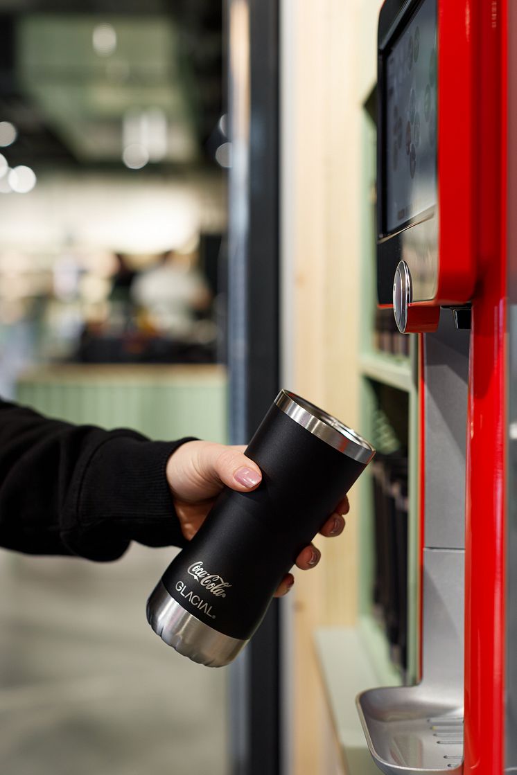 Coca-Cola i Sverige lanserar påfyllningsbart koncept.JPG