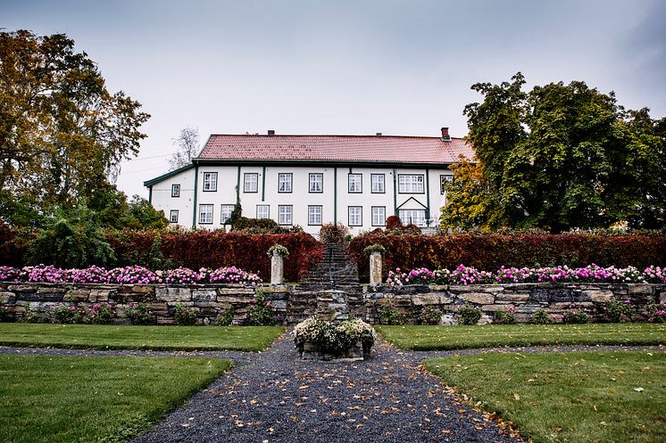 Hoel Farm -Photo - Rakel Berg - Hoel Gård.jpg