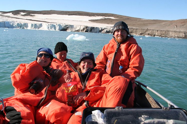 ARCTOS postdocs and students enjoying summer field work in Rijfjorden, 2007. 