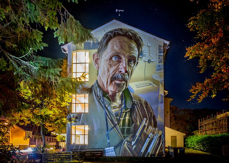 Street Art by Nuart SMUG