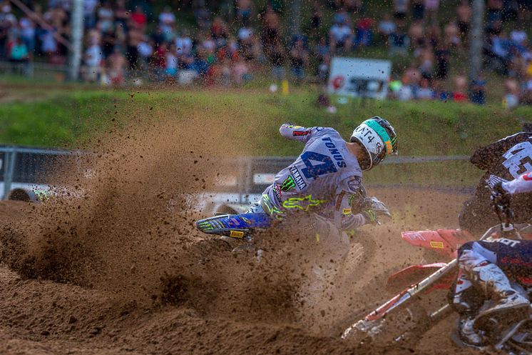 2020081703_009xx_MXGP_Rd5_トヌス選手_4000