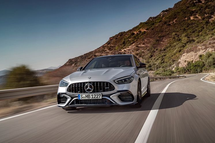 Mercedes-AMG C 63 S E PERFORMANCE 