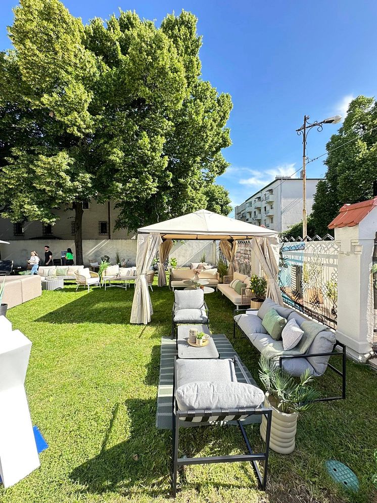 JYSK a lansat colecția de mobilier și accesorii de grădină pentru vara 2025