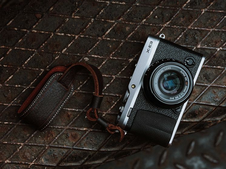 FUJIFILM X-E3 silver