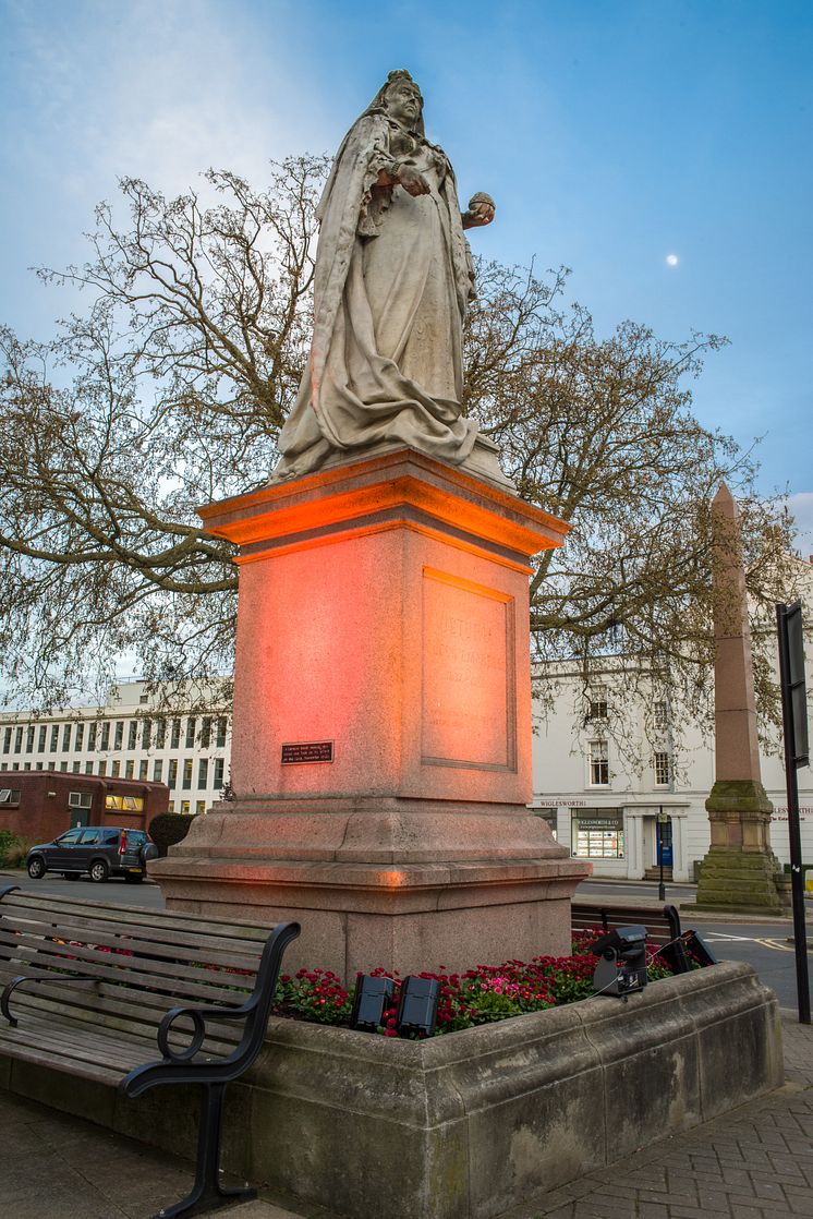 Queen Victoria statue