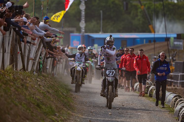 2019052702_011xx_MXGP_Rd7_ポーリン選手_4000