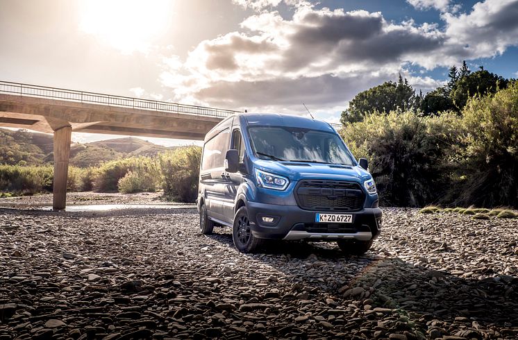 Ford Transit 2T Trail 2020