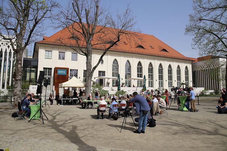 Stadion der Träume - Konzertgarten im Zoo Leipzig