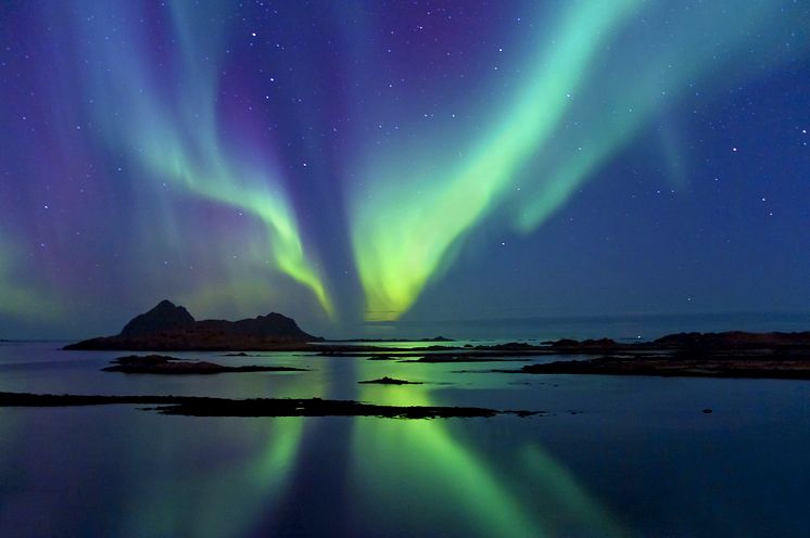 Vesterålen - Northern Ligths 3 - Photo - Øystein Lunde Ingvaldsen - www.nordnorge.com.jpg