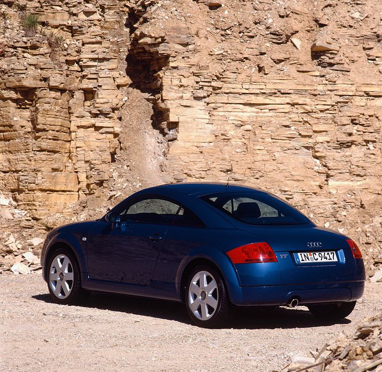 Første generation af Audi TT Coupé