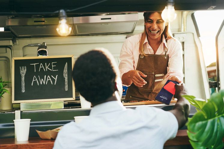 surfpay-foodtruck_500215060.webp