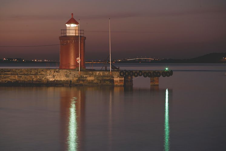 PM.  Molja Lighthouse- Brosundet Hotel_Photo Credit Hotel Brosundet.jpg