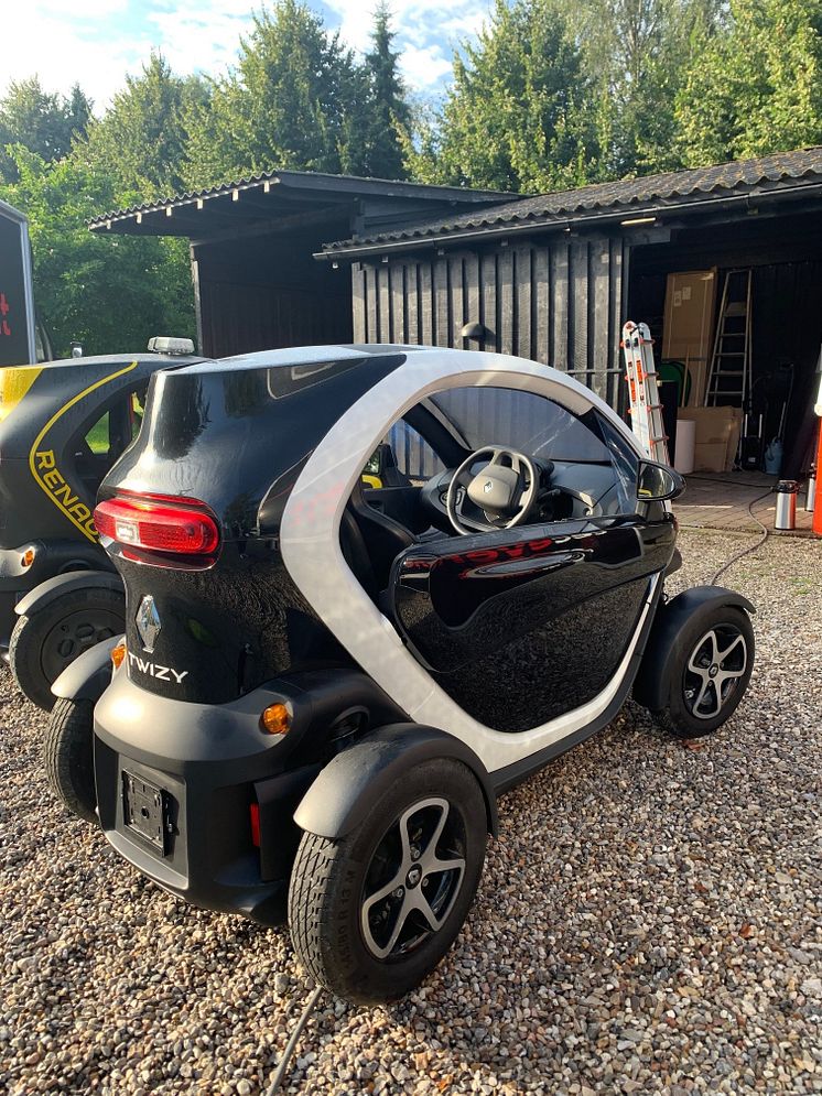 Twizy1