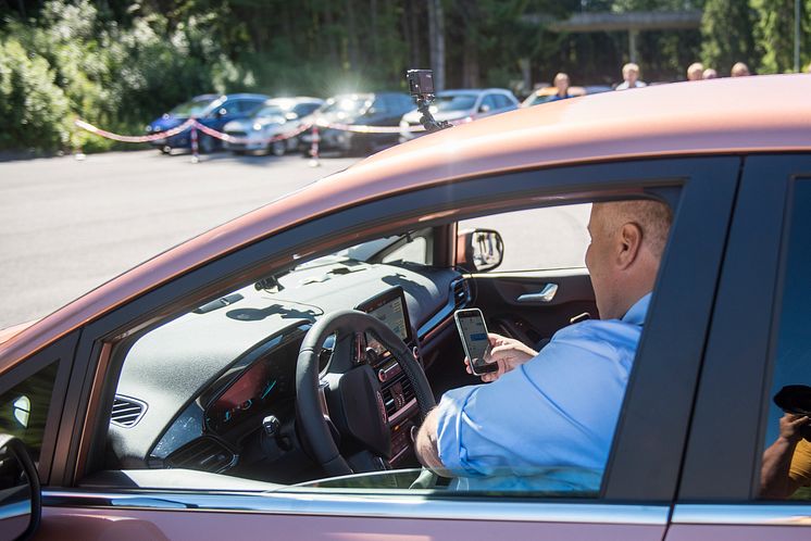 Fra pressekonferansen hvor Ford Motor Norge og forsikringsselskapet If lanserer et unikt opplæromgsprogram for unge sjåfører Ford Driving Skills for Life