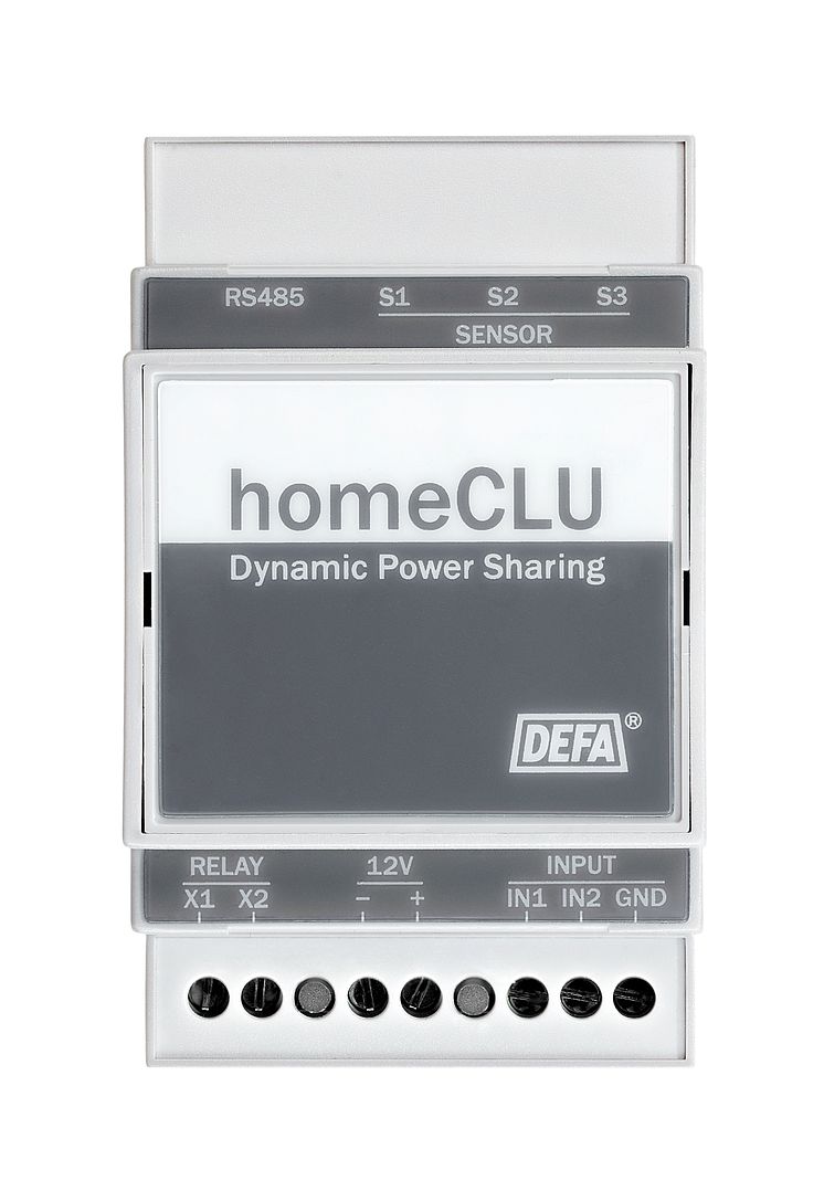 homeCLU monteres i sikringsskapet av en autorisert installatør