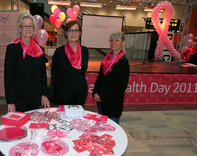 Breast Health Day 2011 - om bröstcancer på Centralen i Stockholm