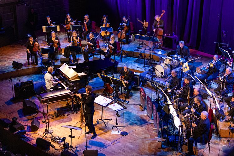 SWR Big Band, John Beasley och Magnus Lindggren